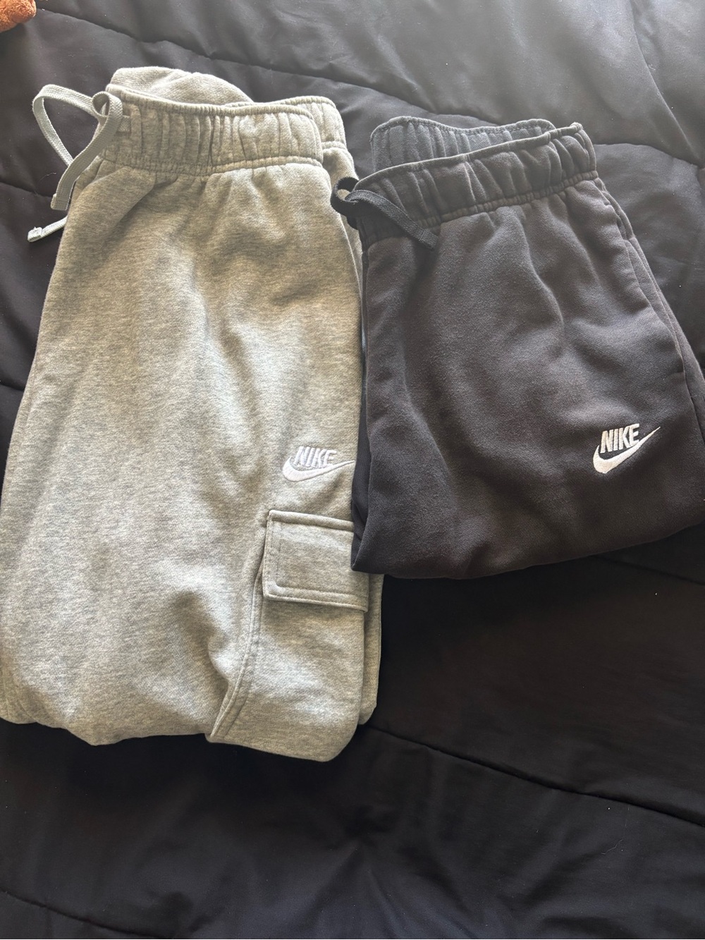 Nike bundle sweatpants deal